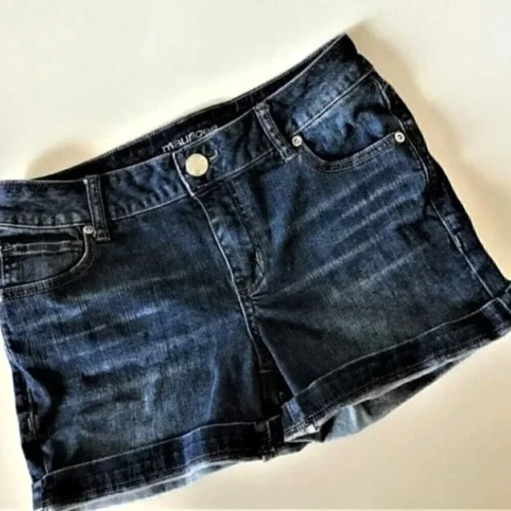 Maurices Dark Wash Whiskered Cuffed Denim Jean Shorts Size 2 Like New